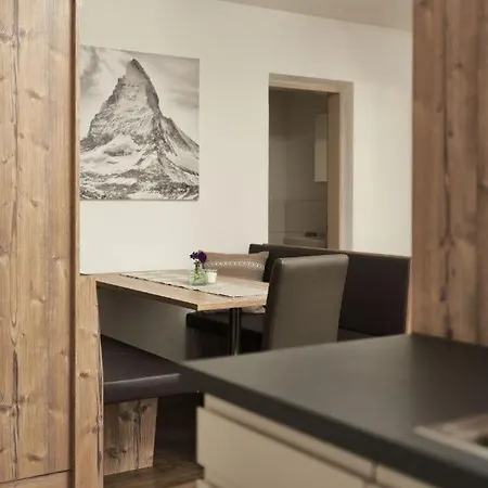 Apartament Life