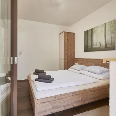 Apartament Life *