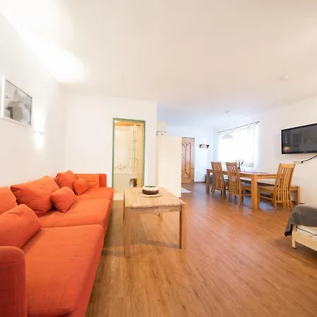 Life Apartmán