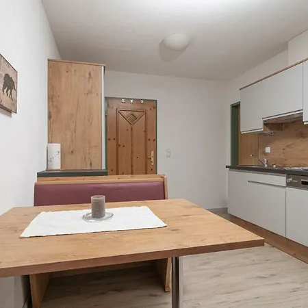 Apartament Life