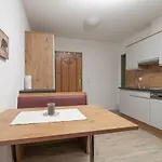 Apartman Life